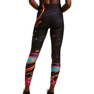Peloton x Hust Wilson High Waist
Legging size small